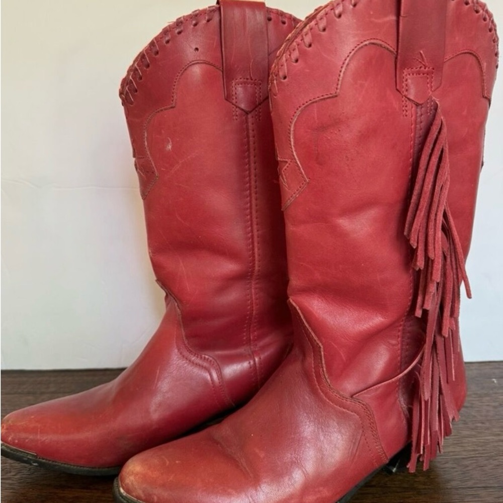 ACME Red Fringe Heeled Miss Rodeo Cowgirl Boots with 1inch heel